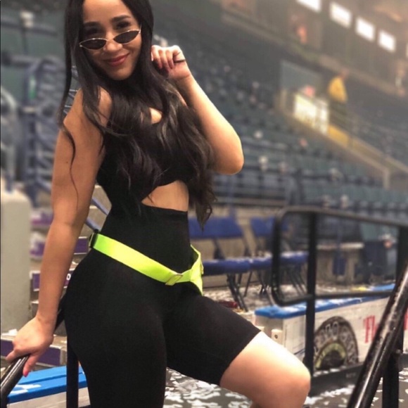 Sold Out NW Hole’d It Down jumpsuit black Sz Sm - Picture 3 of 3